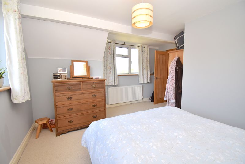 Bedroom- click for photo gallery